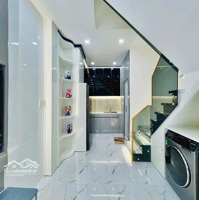 Chú Tuấn 70 Tuổi Bán Nhà Riêng 2 Tầng, 3 Phòng Ngủ 3 Vệ Sinh 48M2, Tại Trần Quang Diệu, P 14, Q3, Hcm