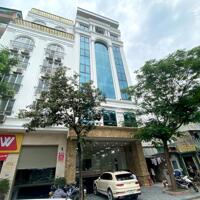 Cho Thuê Tòa Văn Phòng 9 Tầng Mặt Phố Quan Hoa. DT 190m2. MT 9.5m. Giá 13.300USD/th