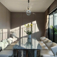 Chiếc Villas 4 Tầng Thiết Kế Sang Trọng Tìm Chủ Nhân Mới Nằm Ngay Bờ Sông Hàn - Đà Nẵng