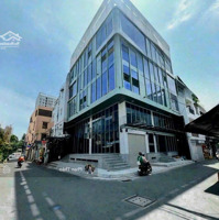 Tòa Nhà Building Tuyến Đường Thương Mại Quang Trung-20X43M-Hầm 6 Tầng-Hđt 400 Triệu/Th- Giá Bán 70 Tỷ Tl