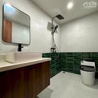 MỞ BÁN VILLA TỰA NÚI, FULL NỘI THẤT, MẶT TIỀN KIỆT 62 THANH HẢI THÔNG RA QUẢNG TẾ.