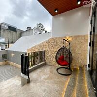 MỞ BÁN VILLA TỰA NÚI, FULL NỘI THẤT, MẶT TIỀN KIỆT 62 THANH HẢI THÔNG RA QUẢNG TẾ.