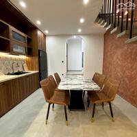 MỞ BÁN VILLA TỰA NÚI, FULL NỘI THẤT, MẶT TIỀN KIỆT 62 THANH HẢI THÔNG RA QUẢNG TẾ.