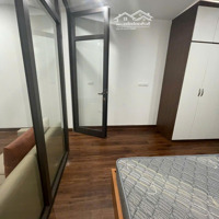 Chính Chủ Cho Thuê Ngay Căn Hộ Cao Cấp Tại Mặt Phố Trần Quốc Vượng. Bao Giá Tốt. Liên Hệ: 0947485458