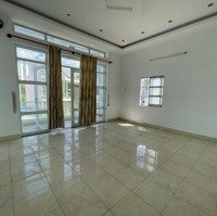 Bán Nhà 2 Lầu Mặt Tiền Đường Tân Trào - Vĩnh Nguyên Giá Tốt Các Biển Chỉ 500M
