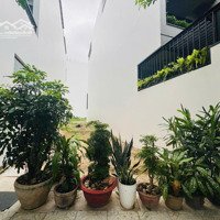 Chủ Cần Bán Lô Đối Diện Đài Truyền Hình, Gần Tòa Nhà Cao Tầng Giá Chỉ 3.870 Tỷ