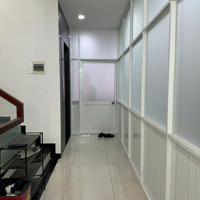Văn Phòng Công Ty 7X20M, Ngăn Sẵn 02 Phòng ,Hầm Xe Chung Vạn Phúc City
