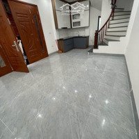 Chỉ 4,1 Tỷ Cần Bán Gấp Nhà 5 Tầng Mới Xây Đẹp Bắc Từ Liêm