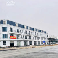 Mới 100% Bán Nhà Phố 4 Tầng, Mặt Đường 68M, Kinh Doanh Siêu Vip, Sổ Đỏ Lâu Dài!
