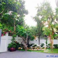 Bán Biệt Thự 3 Tầng Hồ Biểu Chánh Vị Trí Đẹp, Giá Tốt 33,9 Tỷ Tl