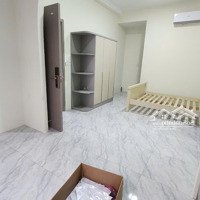 Căn Hộ Studio Mới Hoàn Thiện,Full Nội Thất,Ban Công, Thang Máy, Máy Lạnh Giá Bán 7, 5 Triệu Vạn Phúc City