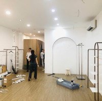 Cho Thuê Mặt Bằng Kinh Doanh Trệt Trống Suốt, Lối Đi Riêngdiện Tích5X19M Giá 30 Triệu/Tháng