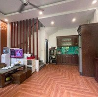 Chính Chủ Cần Bán Gấp Nhà Cổ Nhuế - 35M2, Mặt Tiền 5.2M - 5 Tầng - Chỉ 5 Tỷ Hơn
