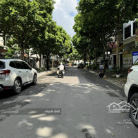 Hiếm Có Khó Tìm - Biệt Thự Đơn Lập Trần Kim Xuyến, Cầu Giấy-203M2X5T Thang Máy- Kinh Doanh Bất Chấp