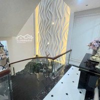 Bán Nhà Mặt Tiền Đường Hai Bà Trưng - Ngay Lõi Trung Tâm Đà Lạt - 120M2