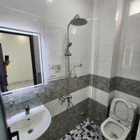 Nhà Trống Chính Chủ Cho Chuê Nguyên Căn. Cho Làm Chdv Tại Bình Thạnh
