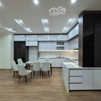 Cần Bán Gấp Căn Hộ Tầng 8 - 135M2 - 3 Ngủ Full Nội Thất Đẹp Tại Ct2 Văn Khê Giá Chỉ 5 Tỷ