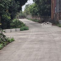 Cần Bán 1 Lô 129.5 M2 Full Thổ Đường Thông Thoáng Gần Chợ Gần Công Ty May Việt Giang Đông Kết