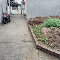 Bán Mảnh 44M Thôn Báo Đáp Kiêu Kỵ, Đất Vuông Vắn , Ô Tô Vào Đất ,Lô Góc 2 Mặt Thoáng
