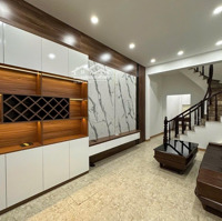 Chính Chủ Bán Nhà 40M2 Dân Xây 4 Tầng Giá Rẻ Nhất Tại Ngọc Thuỵ. Ô Tô Đỗ Cửa, Khu Phân Lô Dân Qđ