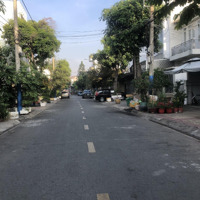 Nhà Đường Số 11, Gần Ngã Tư Đường 17, Vị Trí Kinh Doanh Buôn Bán Sầm Uất, Giá Bán 9,6 Tỷ