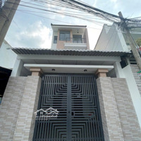 Nhà Trệt- 2 Lầu Mới 95%. Gần Làng Đhqg Tphcm. Diện Tích: 73M2. Dtsd~ 200M2. Đường 4M Thông. Giá: 3.7 Tỷ Tl