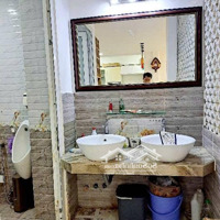 Nhà Ngang 8M,Hẽm Xe Hơinguyễn Thị Thập Q7. 4 Phòng Ngủ Giá Bán 16,5 Tỷ