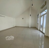 Cho Thuê Nhà Mặt Tiền Đường Nguyễn Hoàng, P. An Phú Q2. 1 Trệt 3 Lầu, Có Pccc, Kinh Doanh Tự Do