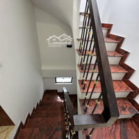 Bán Nhà Phố Phương Mai - Phân Lô Oto Tránh Đỗ - Vỉa Hè - View Hồ - Kdvp