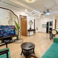 (Chính Chủ) Cho Thuê Căn 2 Phòng Ngủfull Đồ Đẹp Royal City, Vào Được Ngay, Giá Bán 17 Triệu (Miễn Trung Gian)
