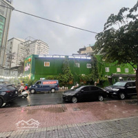 Góc Mũi Tàu Siêu Khan Hiếm Trung Tâm Quận Phú Nhuận. Giá Đang Về Tốt. 452M2 Chỉ 120 Tỷ.