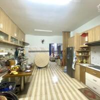 Bán Nhà Huỳnh Thị Hai, 63m2, 2Tầng, ngang 5m Đường 6m xe tải tránh.