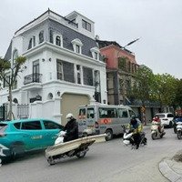 Bán Biệt Thự Đơn Lập 3 Mặt Tiền Mặt Phố Sa Đôi, Đại Mỗ.diện Tích205,7M