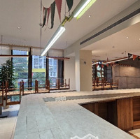Bán Tòa Building Mặt Phố Lạc Long Quân, Tây Hồ.diện Tích115M2, 8 Tầng,Mặt Tiền9,5M. Giá Bán 79 Tỷ