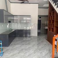 Bán nhà 1 trệt 1 lầu chợ bà tri giá 1 tỷ450 sổ riêng