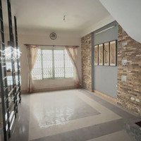 Gia Đình Tôi Cần Bán Gấp Nhà Mặt Ngõ Cầu Diễn - Lô Góc - 55M2 X 4T -Mặt Tiền5,5M - Giá Bán 13,9 Tỷ