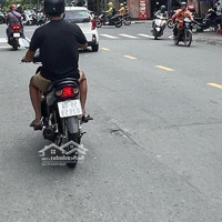 Nguyên Căn 1 Trệt 4 Lầu Mặt Tiền Huỳnh Mẫn Đạt Q5
