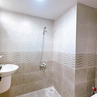 Bán Gấp Nhà Mặt Phố Hùng Vương, 4,5 Tỷ, 55M2, 4 Phòng Ngủ 5Wc