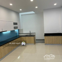 Ngay Hoàng Diệu 2, Nhà 3 Tầng Btct - 85M2(4,2X18,3M) - Nhỉnh 8 Tỷ