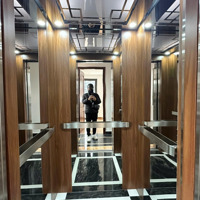 Vip Hồ Tùng Mậu-Lô Mới-Gara Oto-Thang Máy-Trước Nhà Oto Đỗ Tránh Ngày Đêm-Tiện Ích -Dân Trí Cao