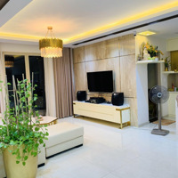 Còn Duy Nhứt Căn Hộ Chung Cư The Gold View 3 Phòng Ngủ133M2 Vip View Bitexco Lầu Cao Nội Thất Sang Trọng Ạ