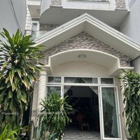 Chính Chủ Gấp Bán Biệt Thựmặt Tiềnnguyễn Bỉnh Khiêm, P1, Gò Vấp 4 Tầng. Giá Chỉ 30 Tỷ. Liên Hệ: 0913 620151