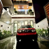 Bán Căn Nhà Mới. View Đẹp. Mặt Tiền Đường Chính - P2 - Tp Đà Lạt. 0988745619