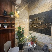 Cho Thuê Nhà Mới Tinh Full Đồ 5 Tầng, 5 Phòng Ngủ 40M2 - Ngõ Phương Mai, Đống Đa, Hn