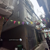 Quá Chất ! Hơn 4 Tỷ Có Nhà Lô Góc 30M X 5 Tầng Ô Tô Đỗ Gần Trục Huyền Kỳ. Tiện Ích Đầy Đủ .