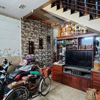 Bán Nhà Mặt Tiền Kinh Doanh 3 Tầng 200M2 Đường Đặng Thúc Vịnh, Xã Thới Tam Thôn, Hóc Môn.