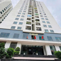 Căn Góc 3 Phòng Ngủ 2 Vệ Sinhduy Nhất Đông Nam Bán Hơn 5 Tỷ. Tầng 15 View Toàn Cảnh Cv Ngoại Giao Đoàn
