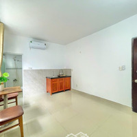 Phòng Cho Thuê Cửa Sổ Lớn Nhất Chi Mai Đối Diện Etown Cộng Hoà Tân Bình