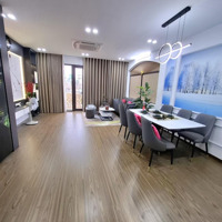 Bán Tòa Nhà Vương Thừa Vũ 7 Tầng, Thang Máy, Thông Sàn, Phân Lô Quân Đội, Ô Tô Đỗ Cửa,Diện Tích50M