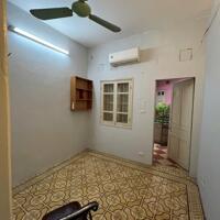 Cho thuê nhà Ở GĐ, NỮ 3 EM  ngõ 23  Đông Tác, 39m2, 2 ngủ, 2 vệ sinh, chỉ 8 Triệu/tháng